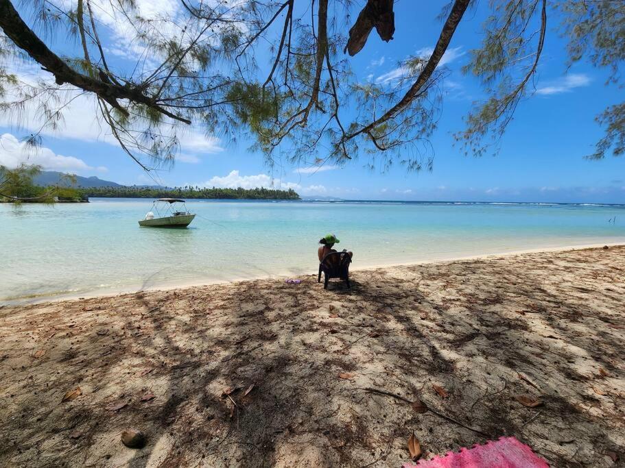Duplex En Bord De Mer Fare Tahitea Pension Taputapuapea المظهر الخارجي الصورة