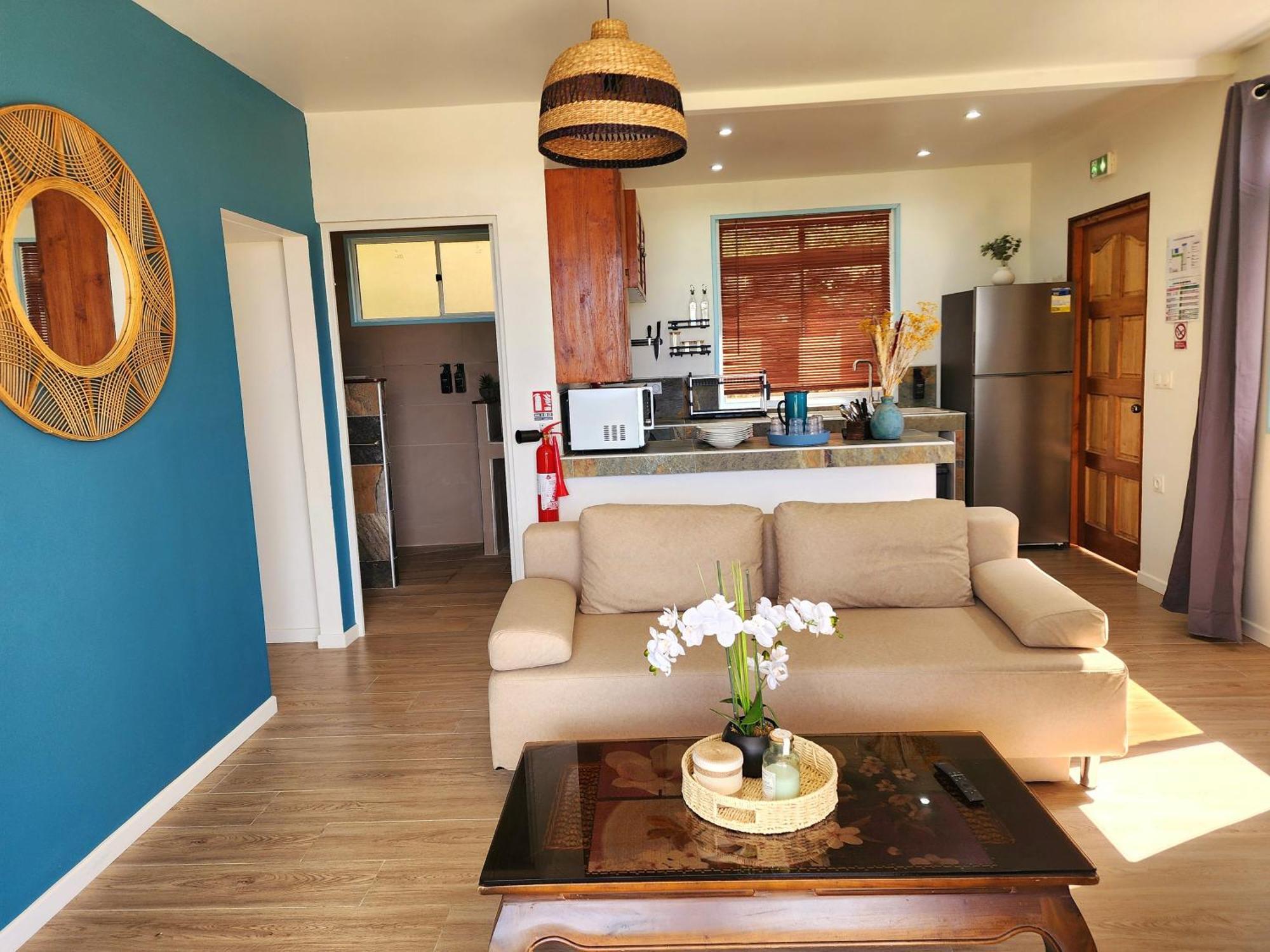 Duplex En Bord De Mer Fare Tahitea Pension Taputapuapea المظهر الخارجي الصورة